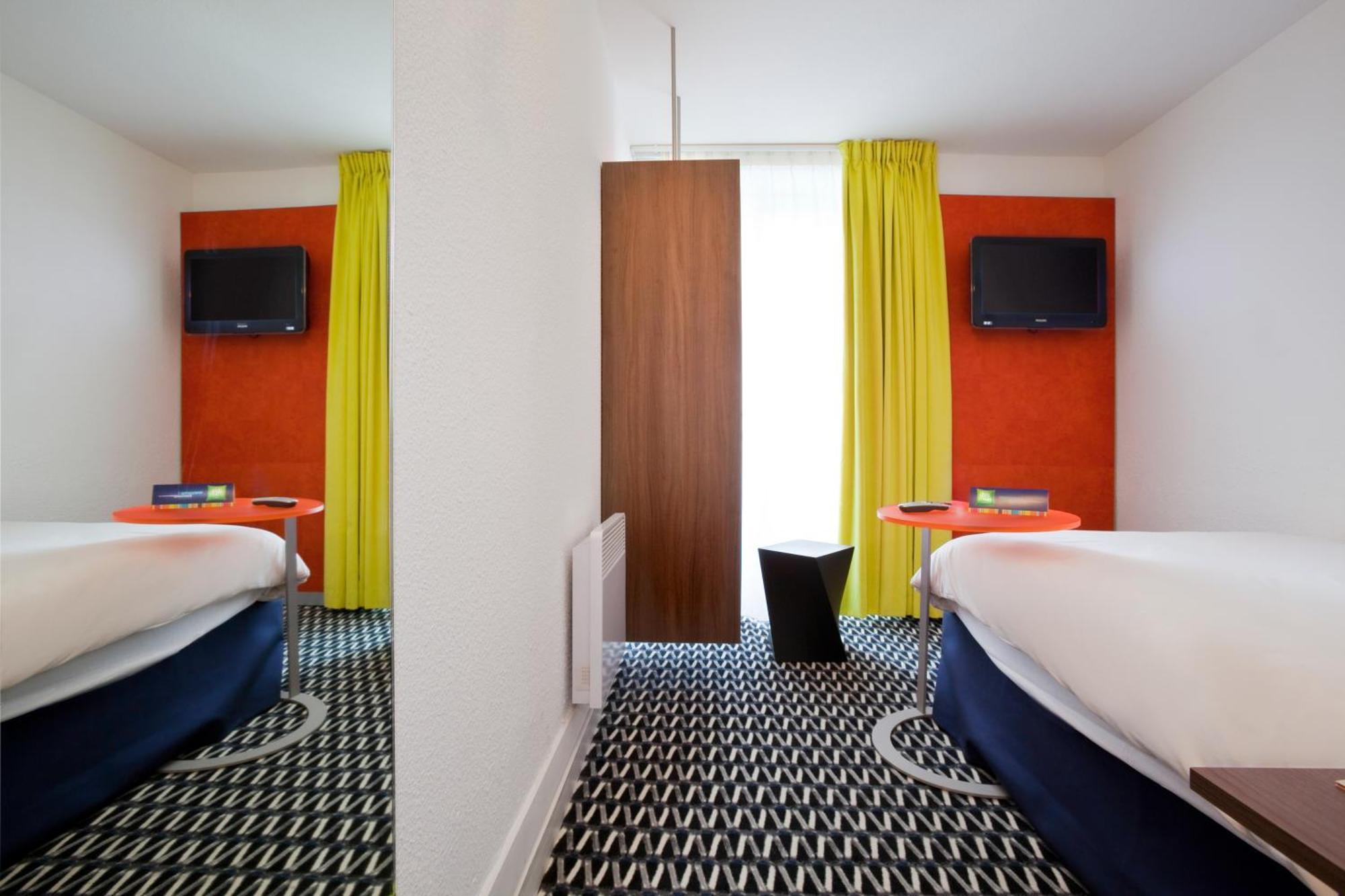 Ibis Styles Paris Republique Le Marais Hotel Exterior photo