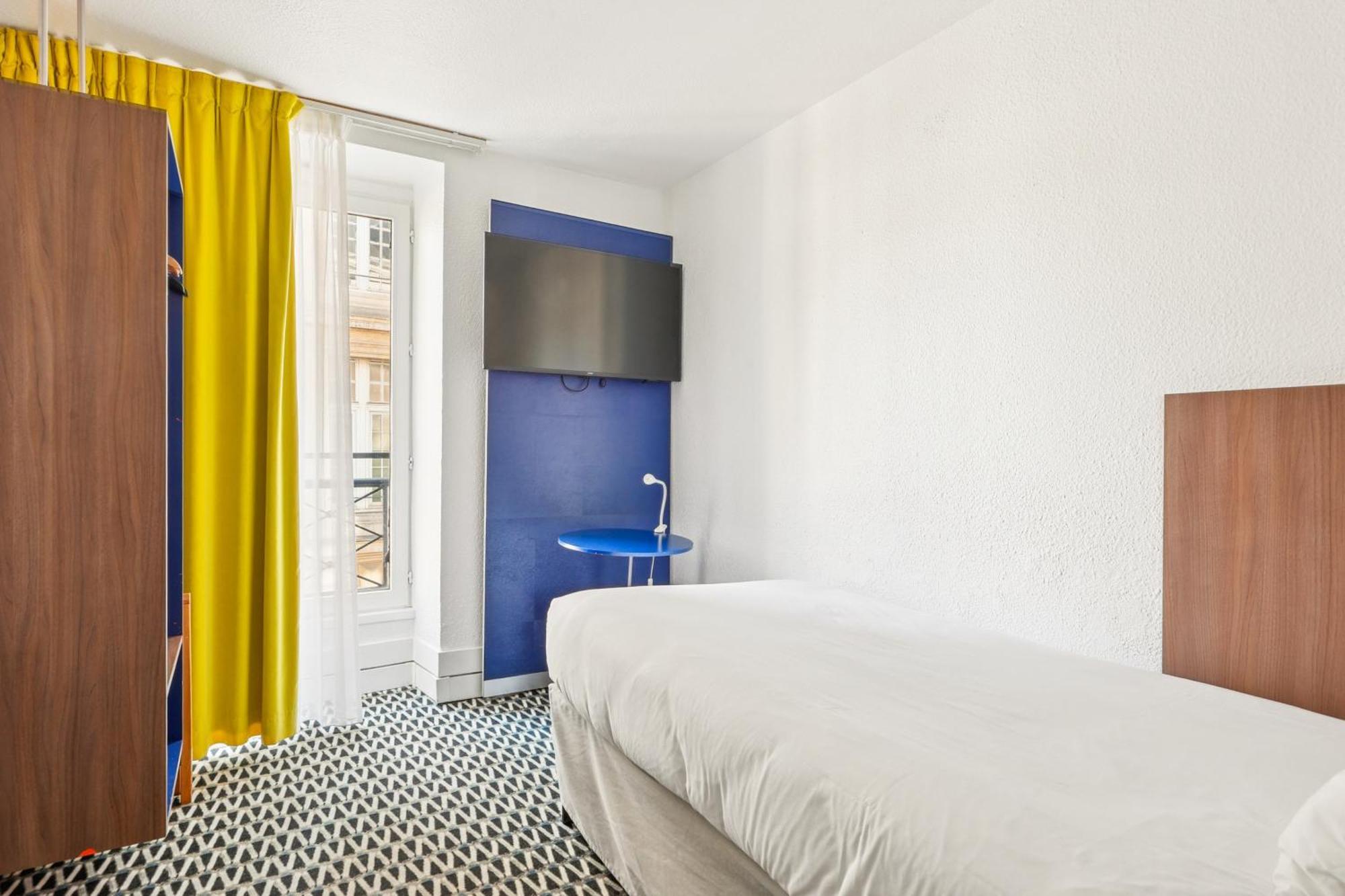 Ibis Styles Paris Republique Le Marais Hotel Exterior photo