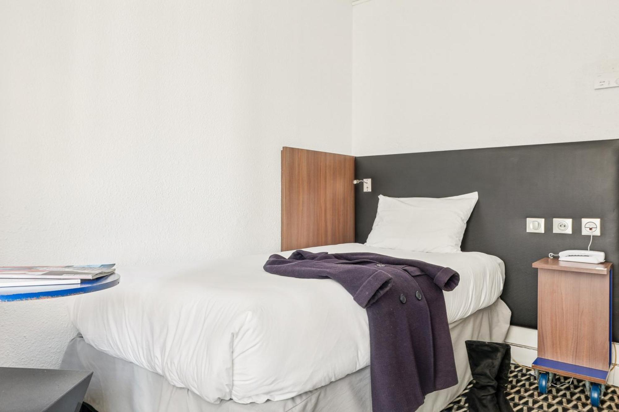 Ibis Styles Paris Republique Le Marais Hotel Exterior photo