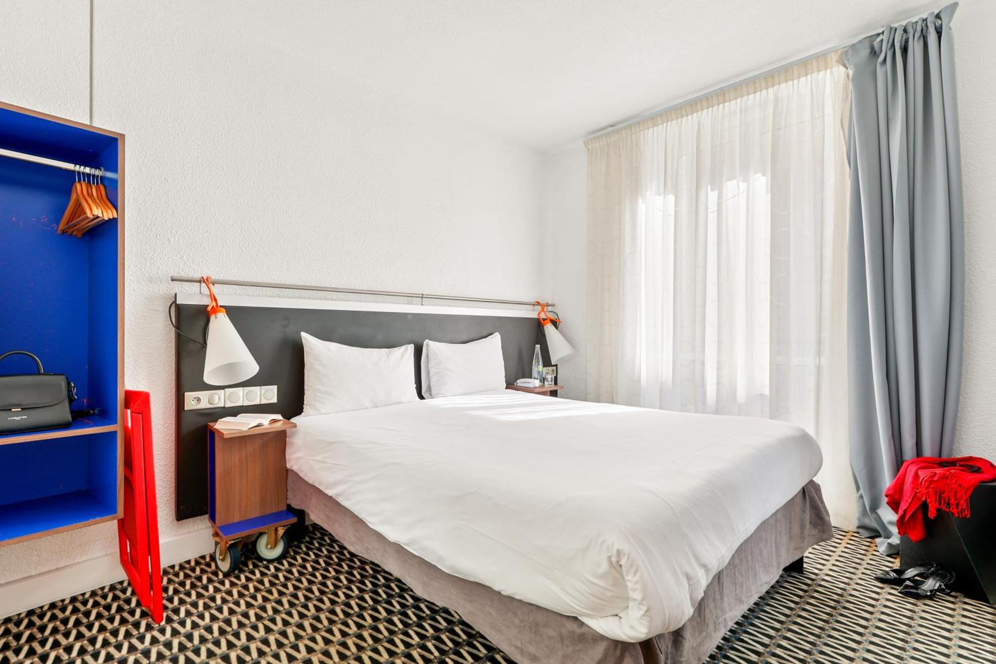 Ibis Styles Paris Republique Le Marais Hotel Exterior photo