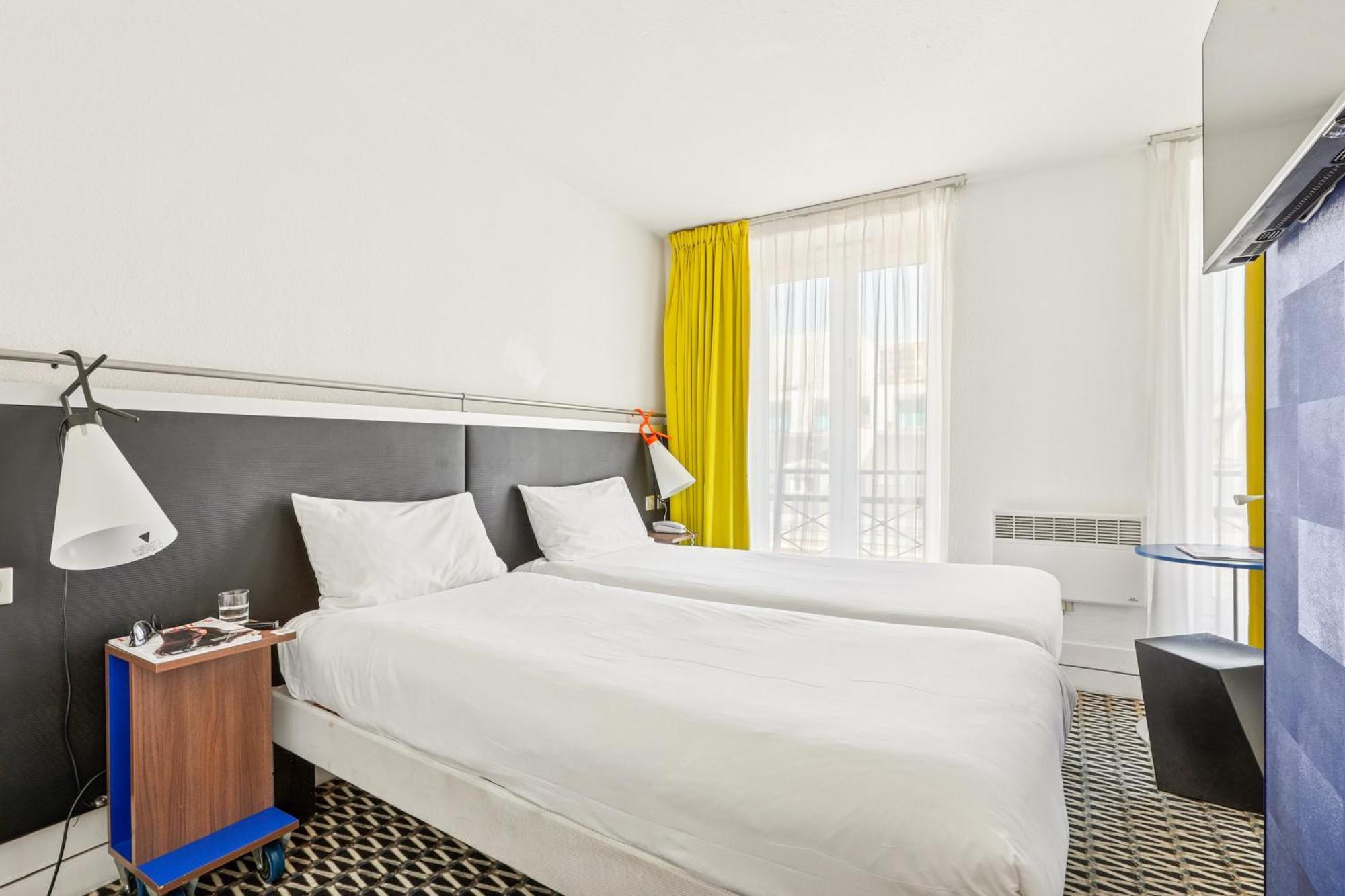 Ibis Styles Paris Republique Le Marais Hotel Exterior photo